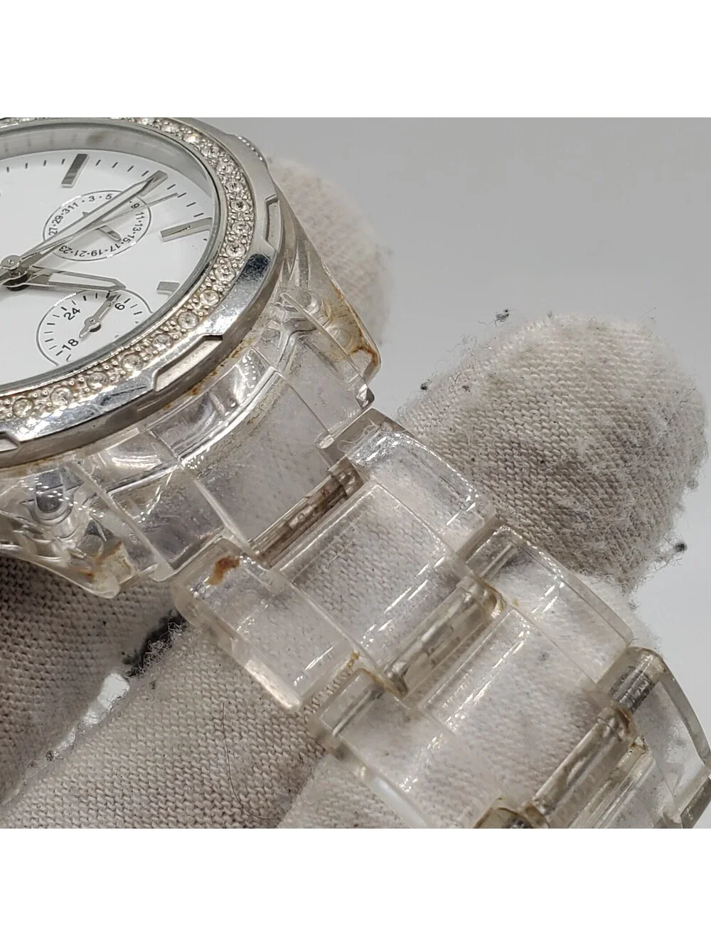 Relic Watch Women Silver Tone Multi Dial Pave Bezel Clear Band New Battery 37mm